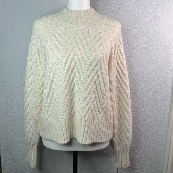 New! Sincerely Jules Off White Pull-On High Neck Soft Women’s Sweater Sz M - Picture 2 of 11
